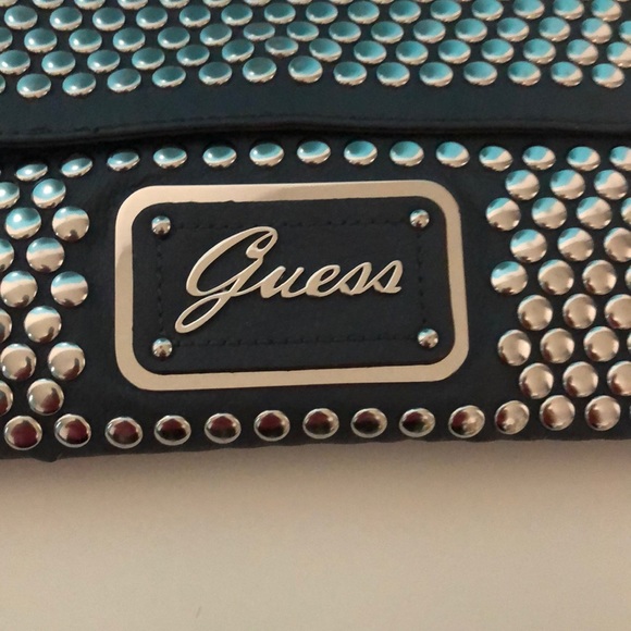 ✨FINAL SALE✨ Guess Leather Blue Studded Clutch - Picture 2 of 15